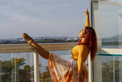 Bailarinas do Complexo do Alemão são convidadas para curso em Portugal