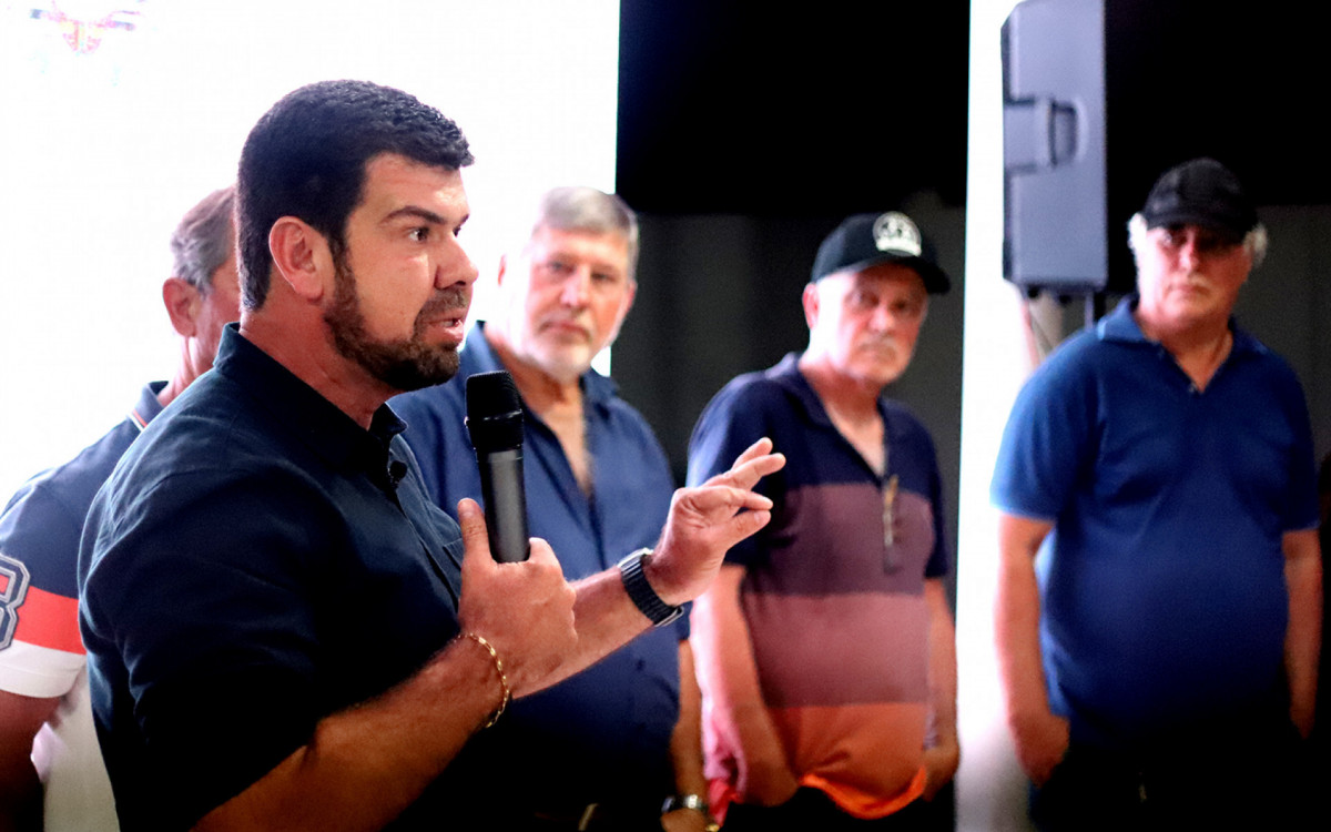 Prefeito lembrou que a maior parte do escoamento da produção agrícola é realizado pela estrada