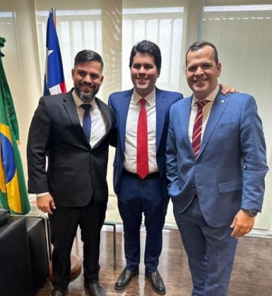 O vereador Miguel Alencar, Ministro do Esporte, André Fufuca e deputado federal Gutemberg Reis - Divulgação