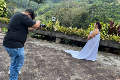 Gestantes de Casimiro recebem miniensaio fotográfico