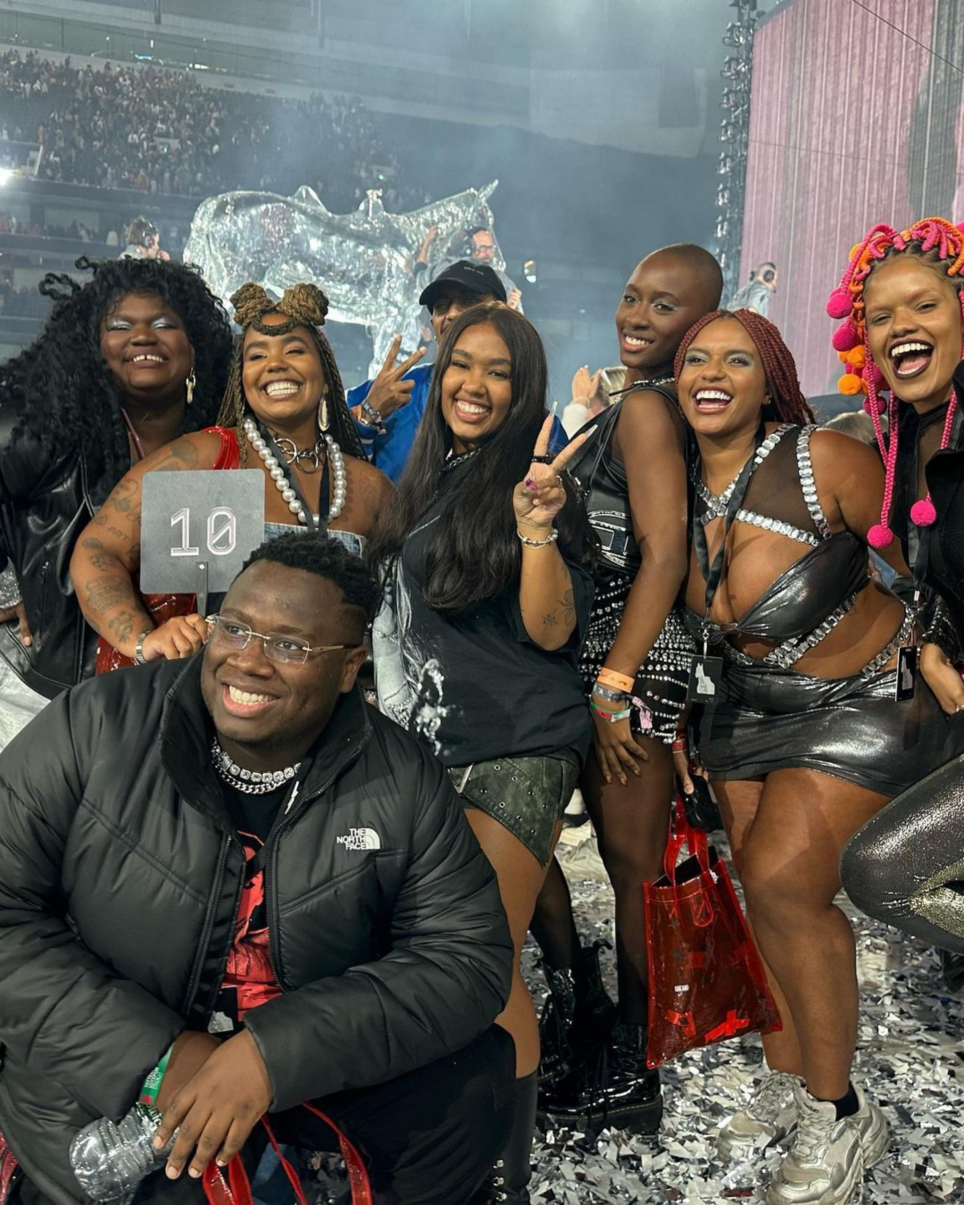 Dan Mendes e Bielle Elizabeth assistiram ao show de Beyoncé juntos, em Paris - Reprodução/Instagram