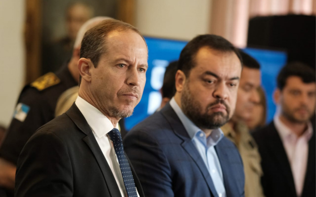 Reunião do Castro com o secretário-executivo do Ministério da Justiça e Segurança Pública, Ricardo Cappelli  - Pedro Ivo/Agência O DIA