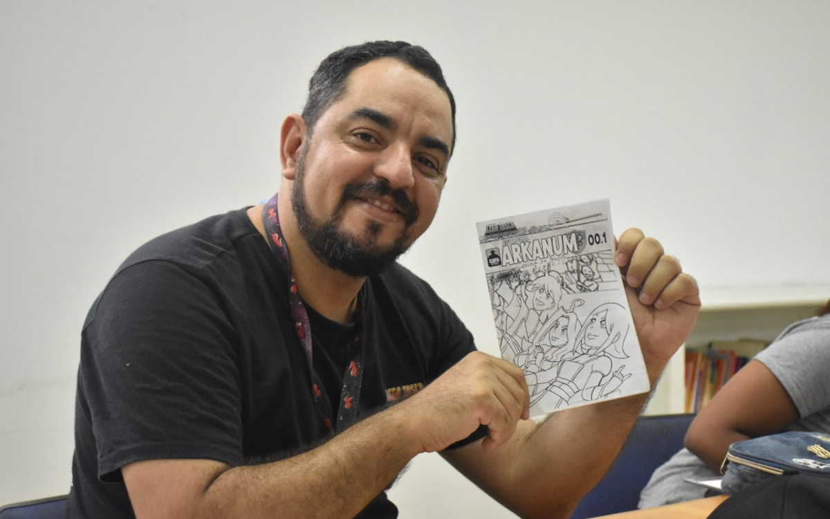 Biblioteca municipal em Caxias comemora 19 anos em atividade - Divulga&ccedil;&atilde;o