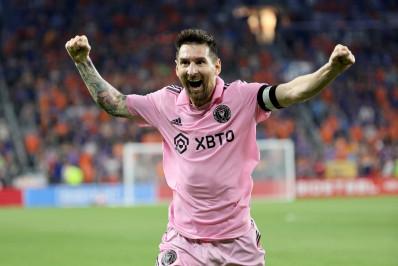 Messi aponta 'legado negativo' de Guardiola no futebol: 'Fez parecer fácil'