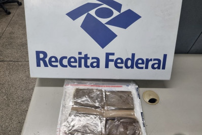 Receita Federal apreende mais de R$ 126 mil em haxixe e skunk no Galeão