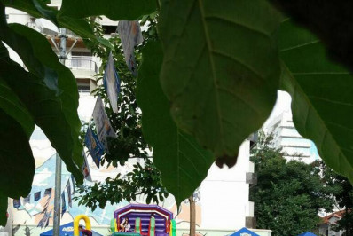 Peça infantil é apresentada de graça em feira no Largo do Marrão