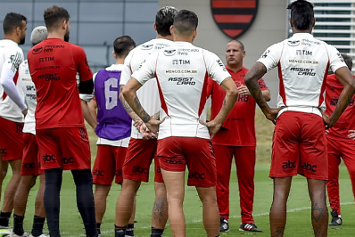 Com uma novidade, Flamengo está escalado para enfrentar o Bahia