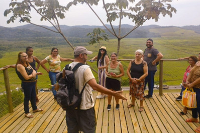 Visita ao Parque do Mico Leão Dourado fortalece vínculos e conexão com a natureza