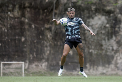 Sem pontuar em setembro, Botafogo quer começar o mês das bruxas dando fim ao pesadelo