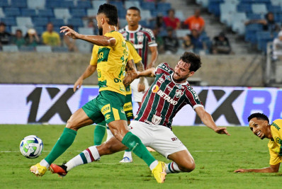 Fluminense sofre com expulsão, é dominado e perde para o Cuiabá fora de casa