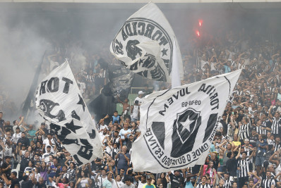 Botafogo anuncia que ingressos para o jogo contra o Goiás estão esgotados