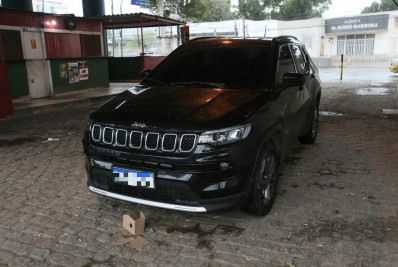 Polícia refaz caminho feito pelo carro da deputada Lucinha após ser abordada por homens armados