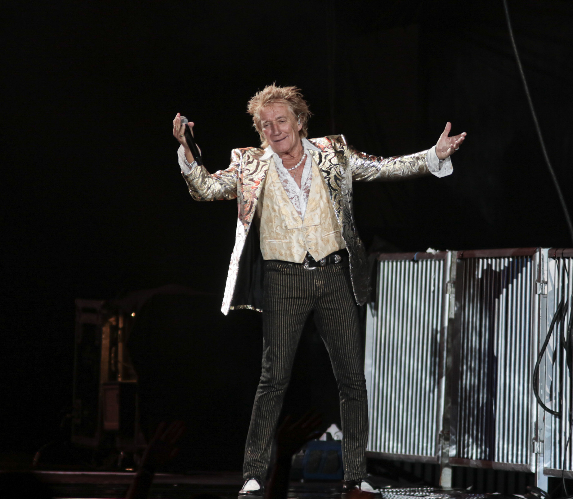 Rod Stewart faz show lotado em São Paulo  - Agnews 