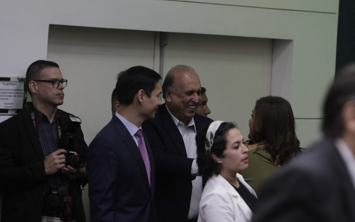 Cerimônia de passagem de gestão na Polícia Civil, na foto, o Ex-governador Pezão. Nesta segunda-feira (02). - Marcos Porto/Agência O Dia