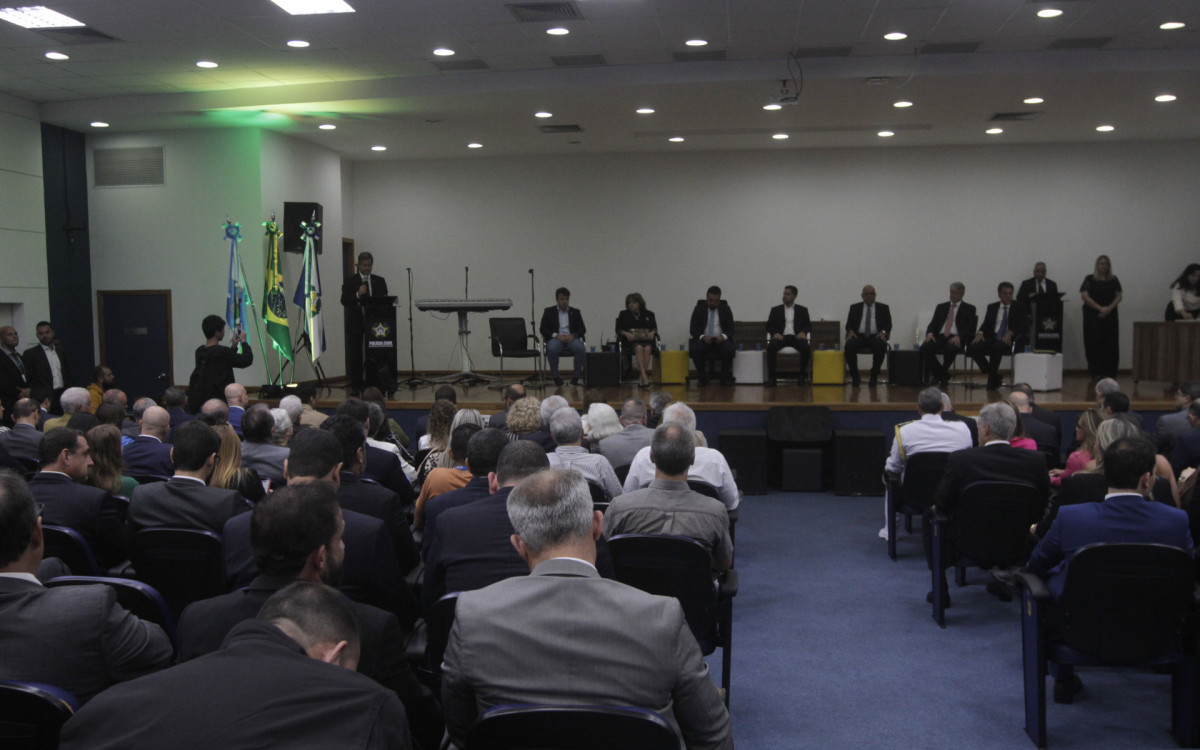 Cerimônia de passagem de gestão na Polícia Civil, nesta segunda-feira (02). - Marcos Porto/Agência O Dia