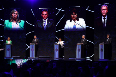 Debate de candidatos à presidência da Argentina demonstra divergências nas propostas econômicas