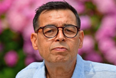 Morre Jake Abraham, ator de 'Jogos, Trapaças e Dois Canos Fumegantes', aos 56 anos