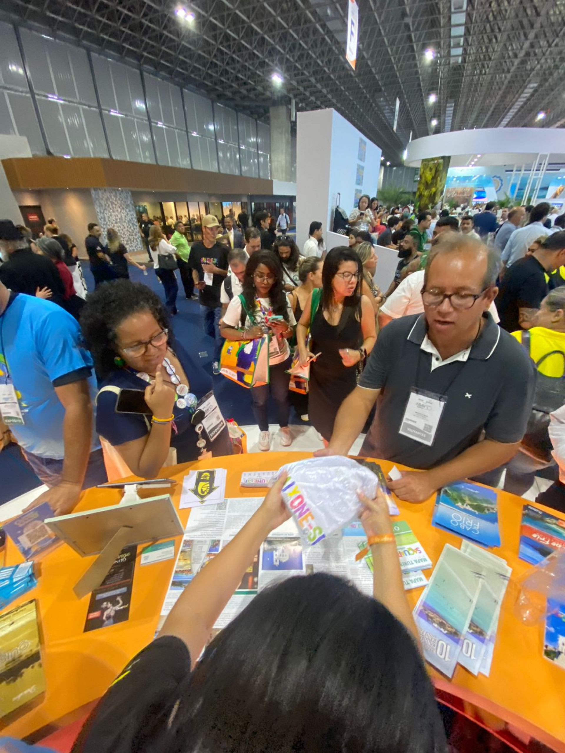 Equipe da Secretaria Municipal de Esporte, Lazer e Turismo de Saquarema participou da 50ª edição da ABAV Expo no Rio de Janeiro - Divulgação/Prefeitura de Saquarema
