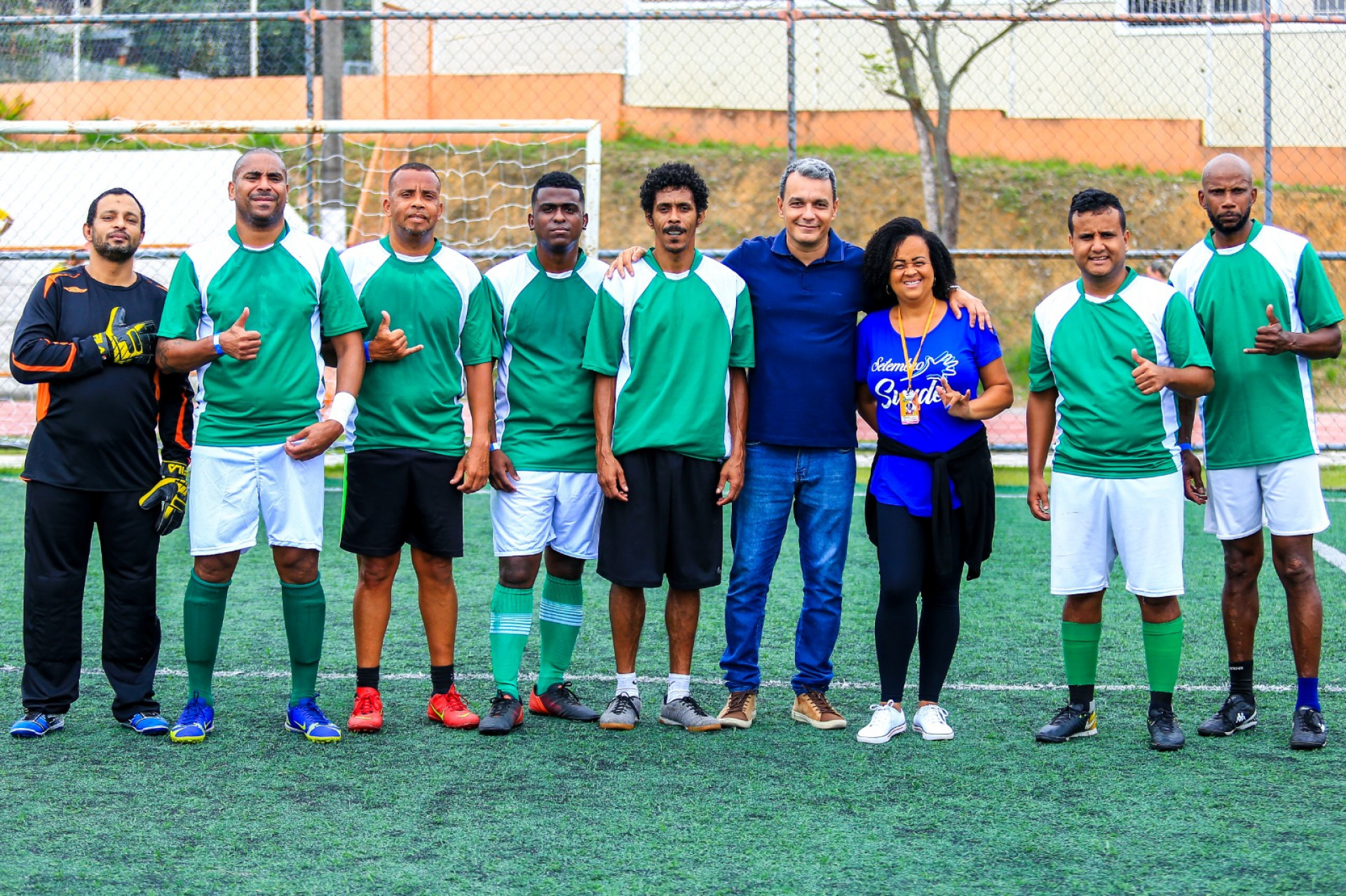 O secret&aacute;rio Bruno Nunes prestigiou a equipe de Futebol 7 na Vila Ol&iacute;mpica - Rafael Barreto / PMBR