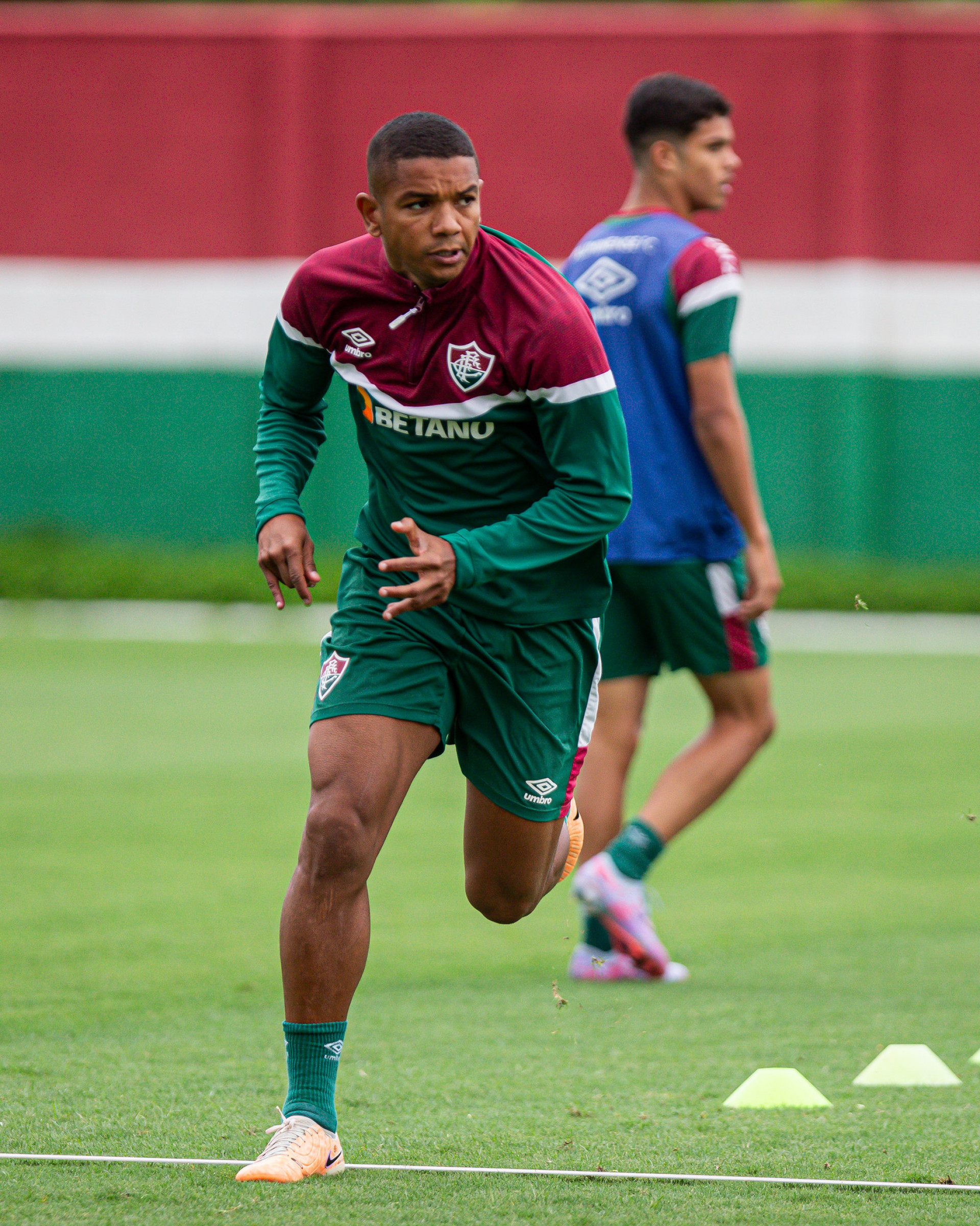 David Braz se machucou no treino do Fluminense de segunda-feira