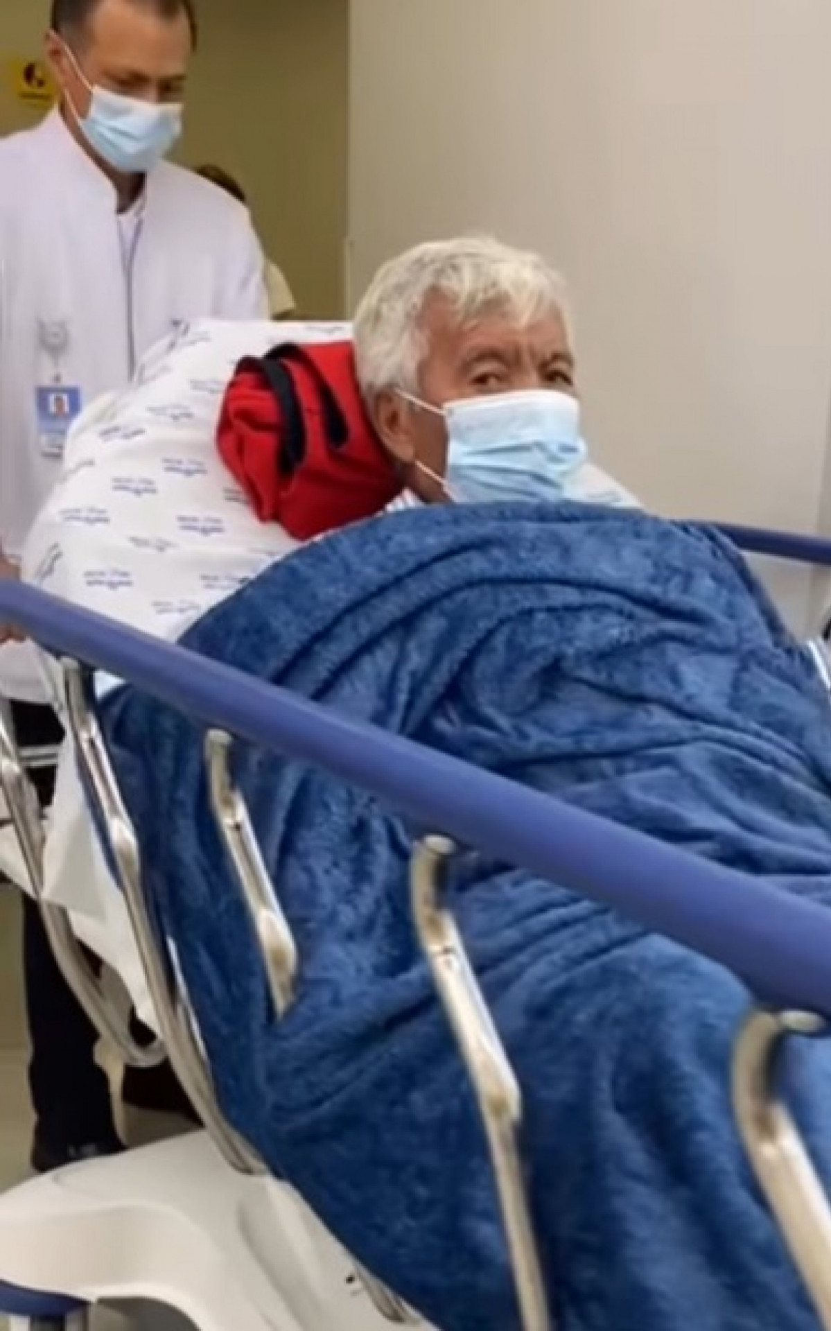 Mulher de Roque atualiza estado de saúde e revela previsão de alta