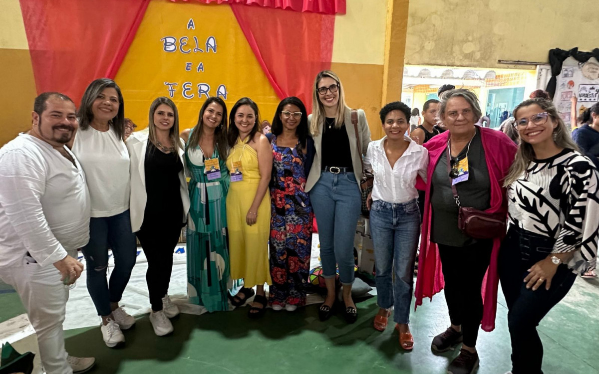 Feira Literária do Sinval (Flis)