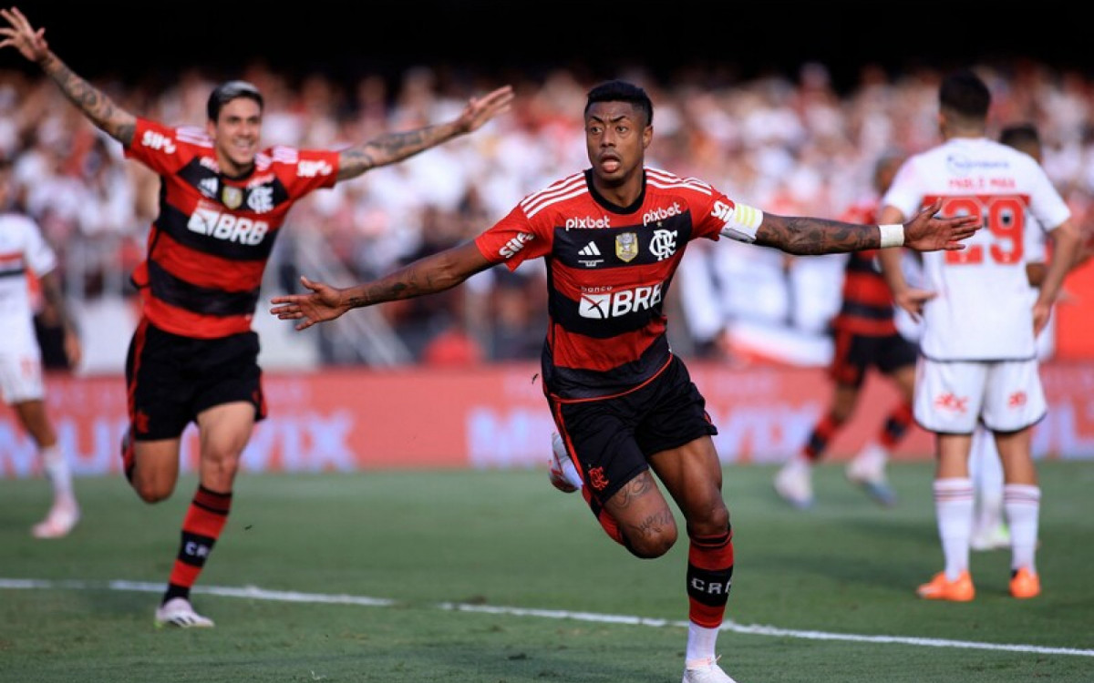 Flamengo e Bruno Henrique voltam a tratar de renovação de contrato