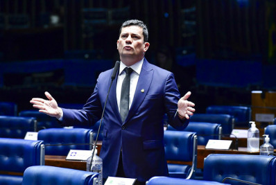 TRE-PR adia depoimento de Moro em ação que pode levar à cassação de mandato do senador