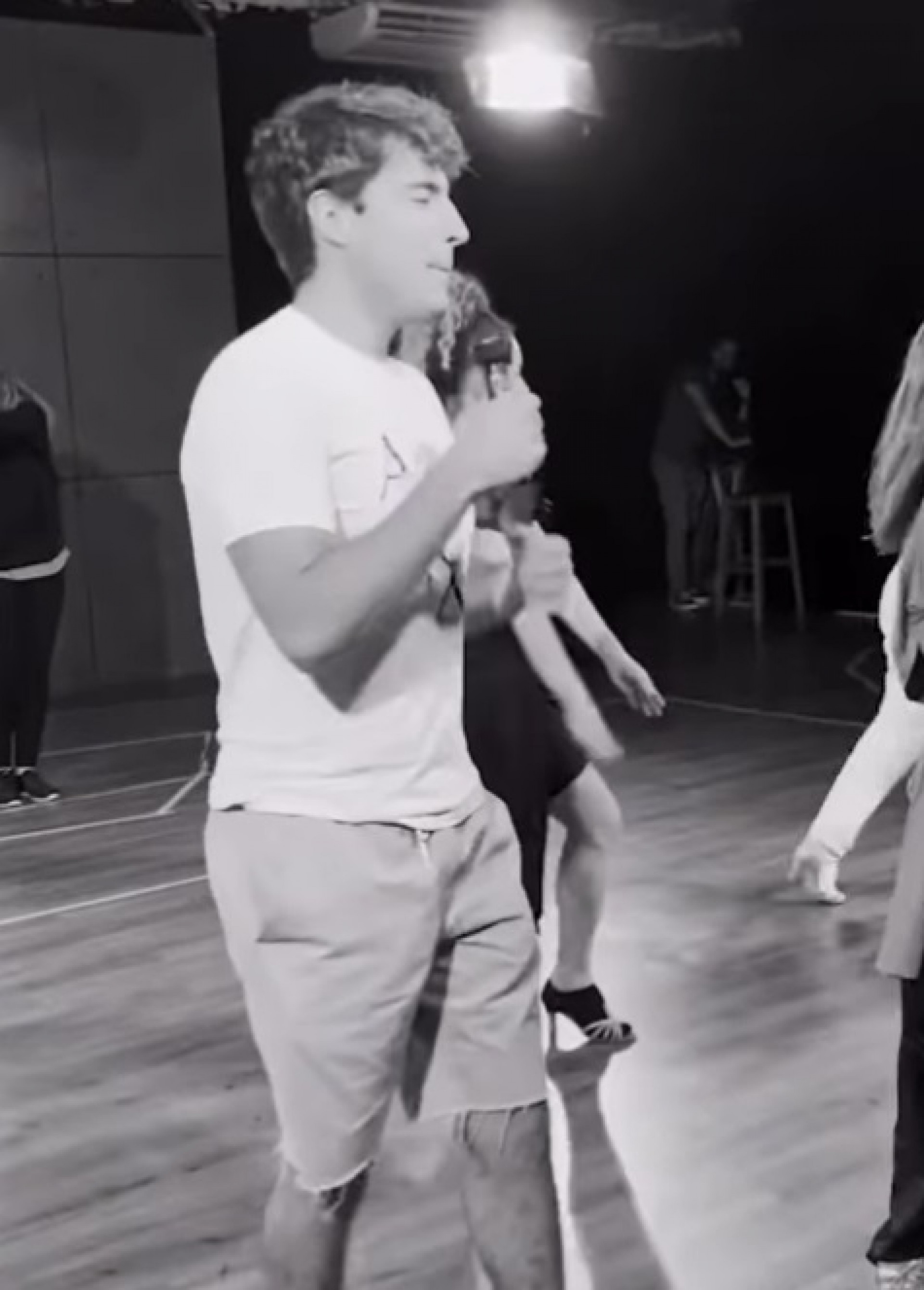 João Augusto ensaia para a Batalha do Lip Sync - Reprodução do Instagram