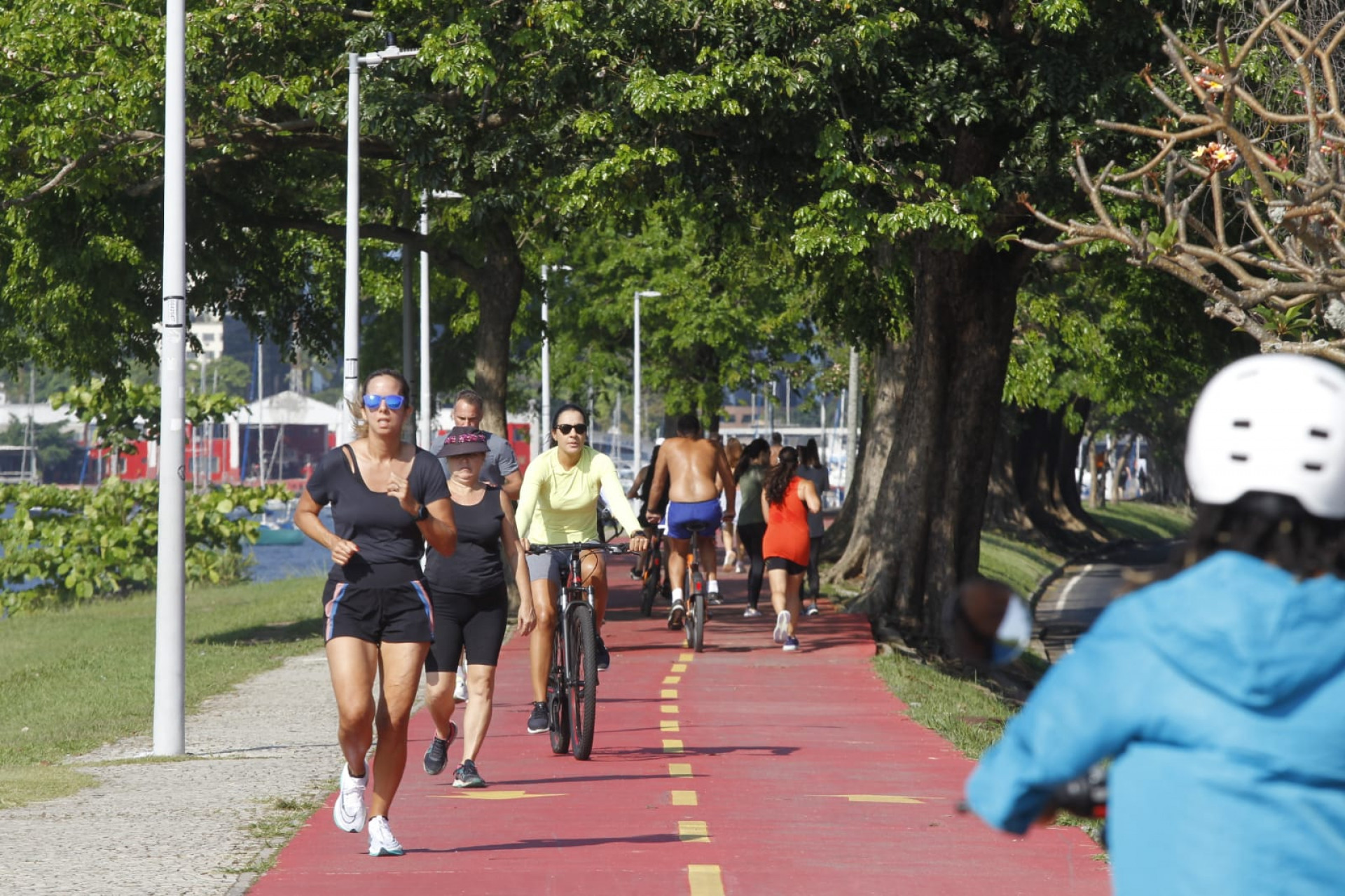 Quarta-feira de sol no Aterro do Flamengo, na Zona Sul do Rio - Reginaldo Pimenta/Agência O Dia