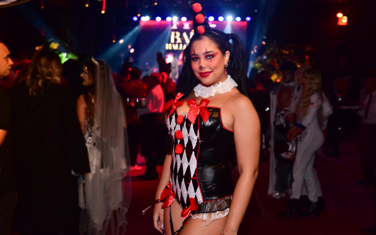 Cinthia Cruz, ex-Chiquititas e ex-De Férias com o Ex