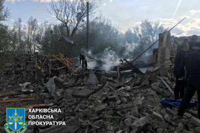 Bombardeio russo deixa pelo menos 49 mortos no leste da Ucrânia