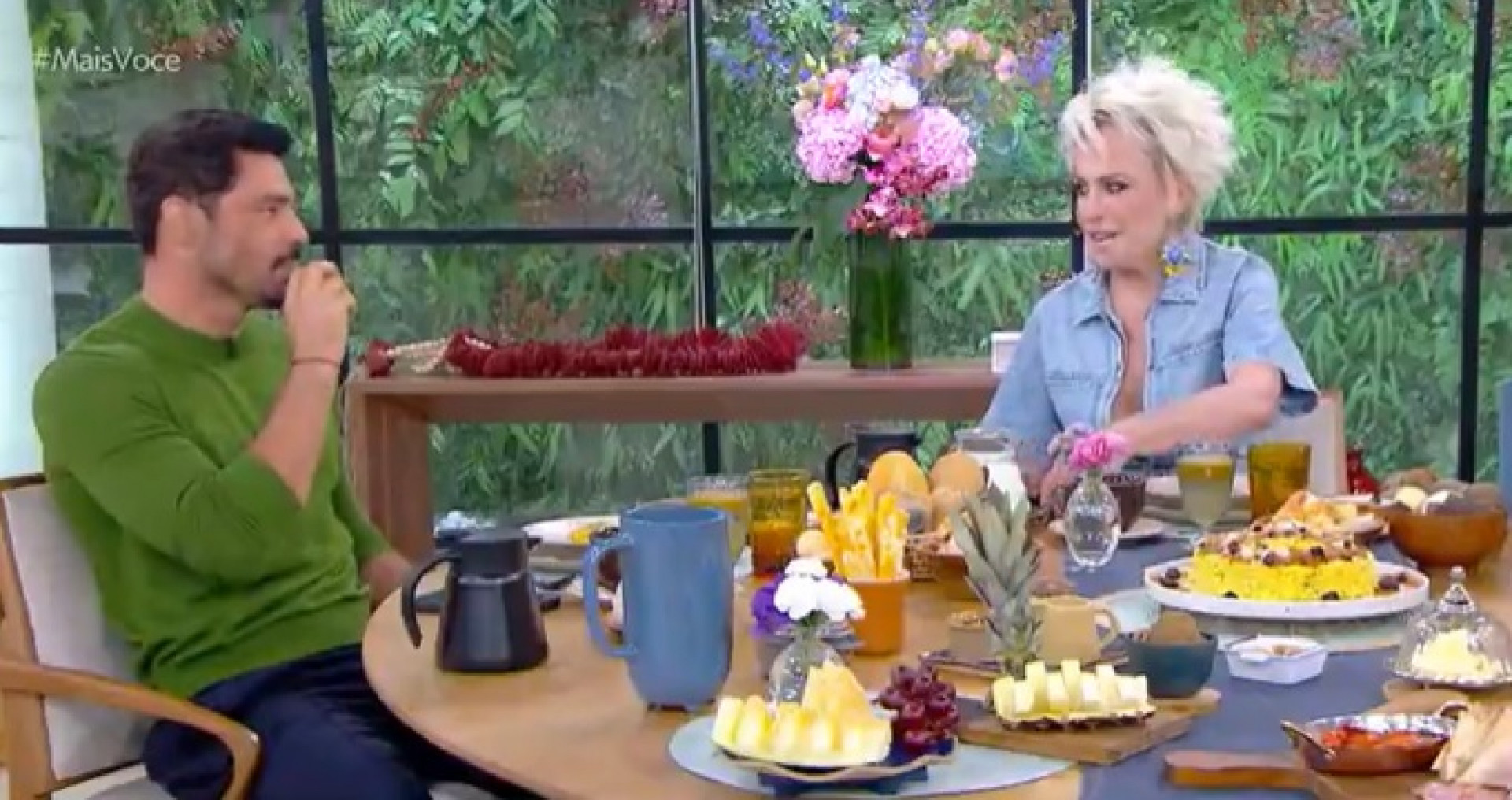 Cauã Reymond participa do 'Mais Você' - Reprodução de vídeo / TV Globo