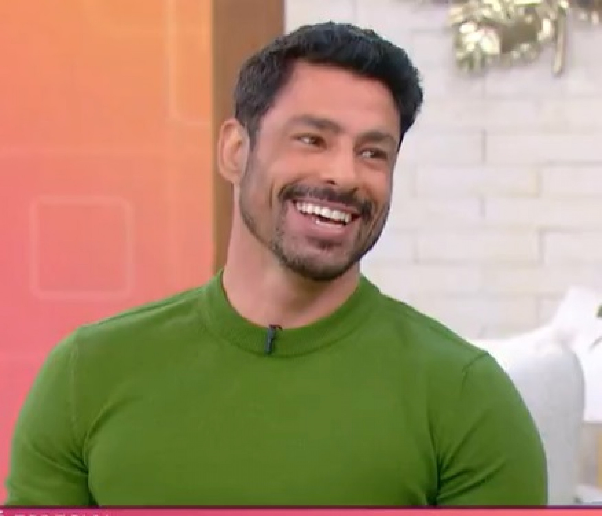 Cauã Reymond participa do 'Mais Você' - Reprodução de vídeo / TV Globo