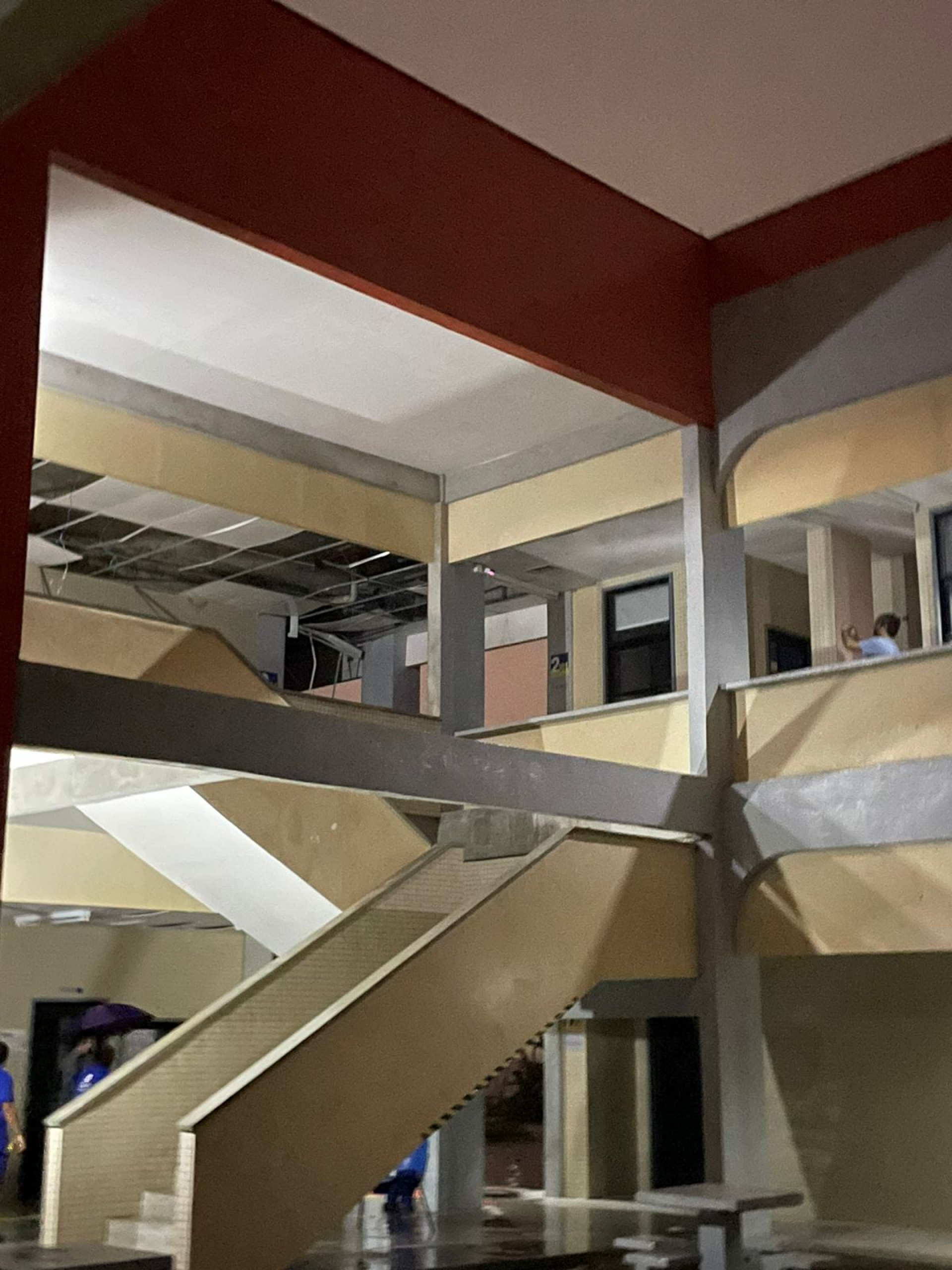 Fortes chuvas levam destruição a prédio recém-inaugurado na Universidade Federal Fluminense (UFF) - Divulgação