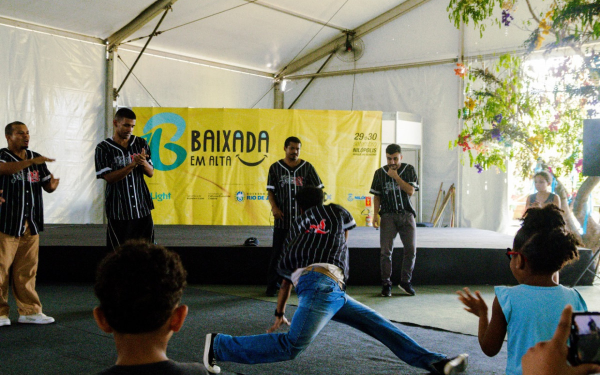 O público aproveitou as sessões break dance