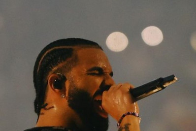 Drake lança álbum e anuncia pausa na carreira para tratar problema de saúde