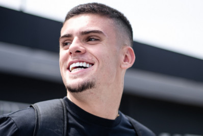 Vasco entra em acordo com a CBF e terá Gabriel Pec disponível contra o Cruzeiro