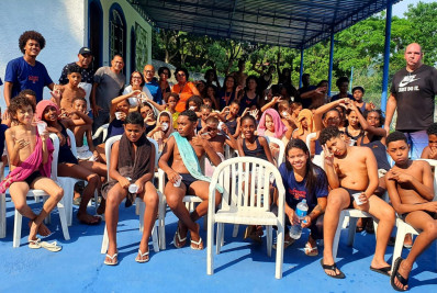 Dia das Crianças do projeto CLIN Social já foi comemorado pelos jovens