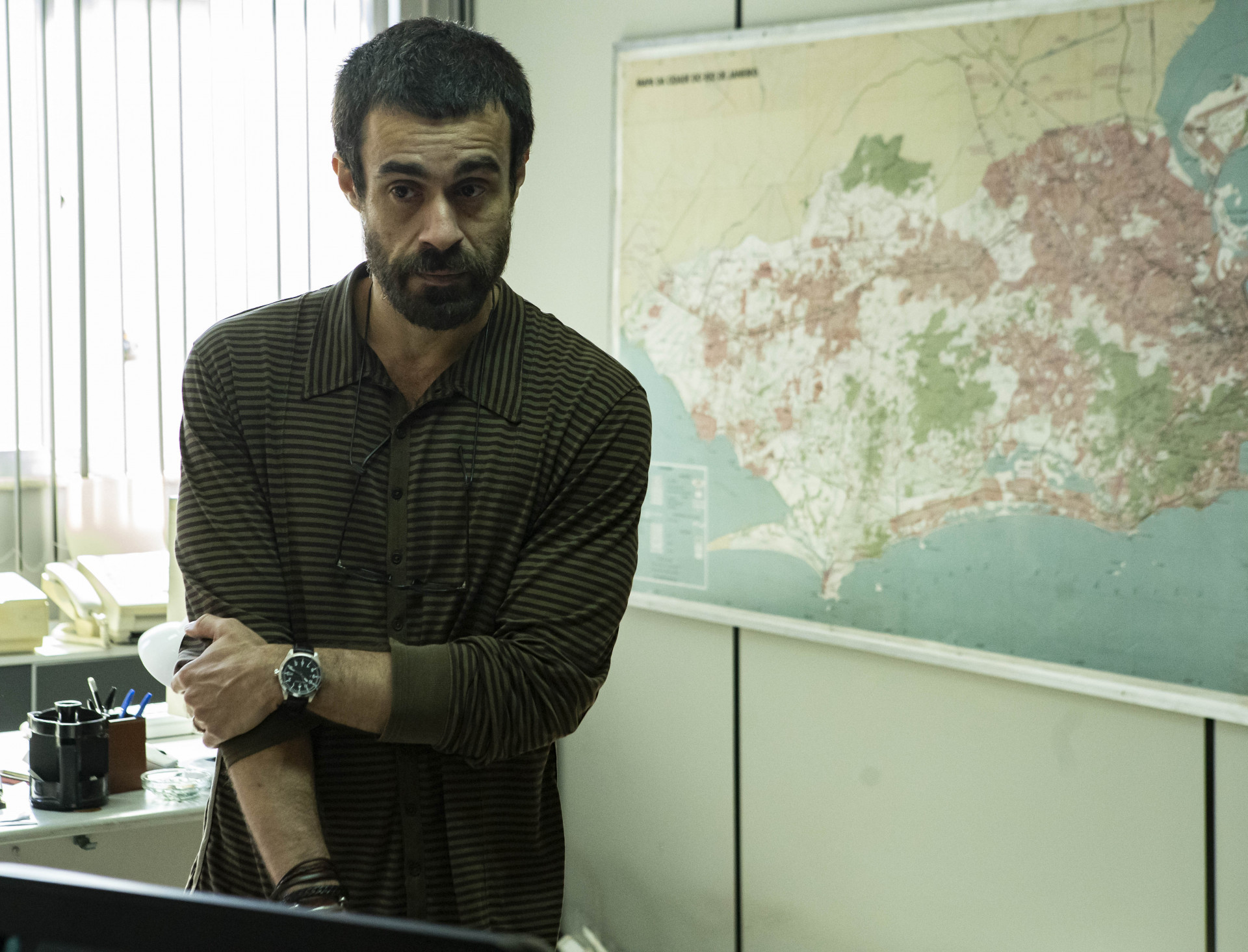 Erom Cordeiro vive Juliano Santiago em 'A Divisão' - César Diógenes / TV Globo