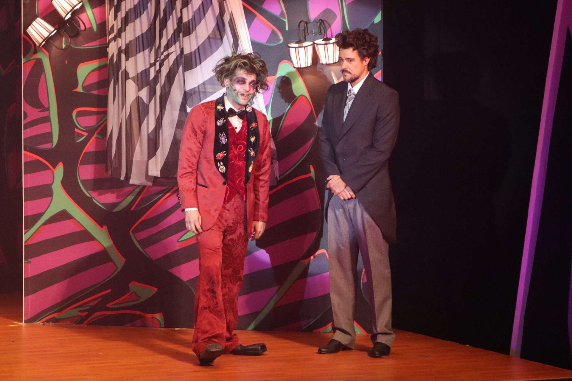 Eduardo Sterblitch e Joaquim Lopes estão no elenco de 'Beetlejuice, o musical' -  Bento/ Agnews