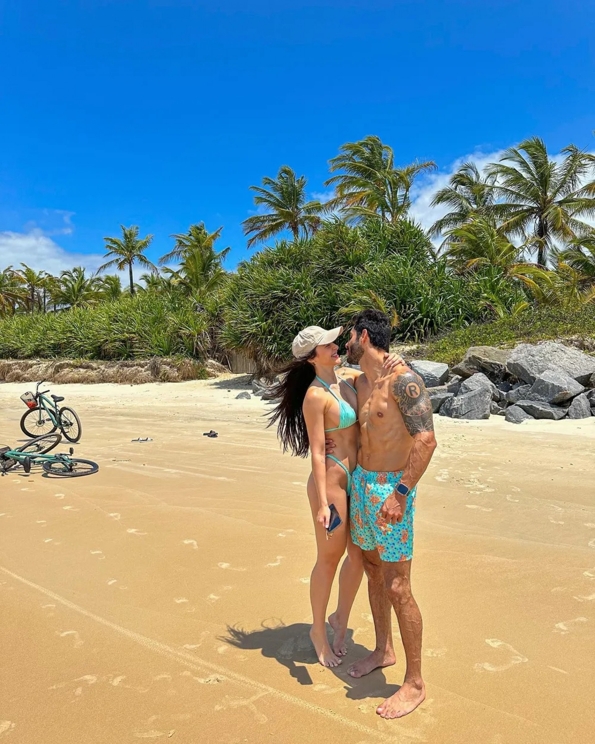 Rodolffo e namorada, Thayla Lacerda - Reprodução / Instagram