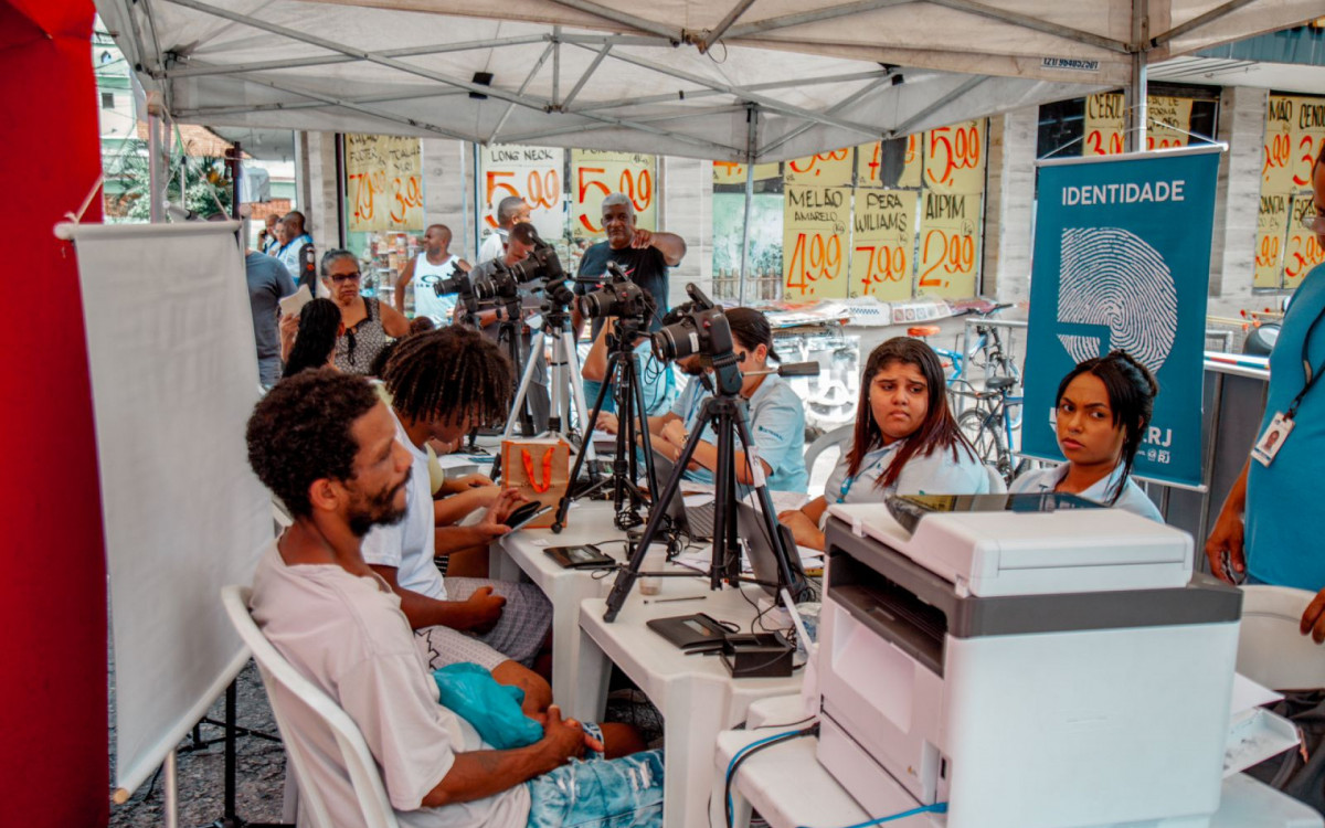 Serviços de identificação e com isenção foram oferecidos