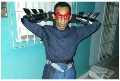 'Batman do Piauí' é preso após invadir casa e agredir morador com barra de ferro