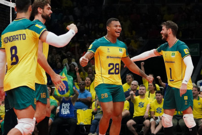 Ouro em 2016 inspira seleção brasileira de vôlei para decisão contra a Itália