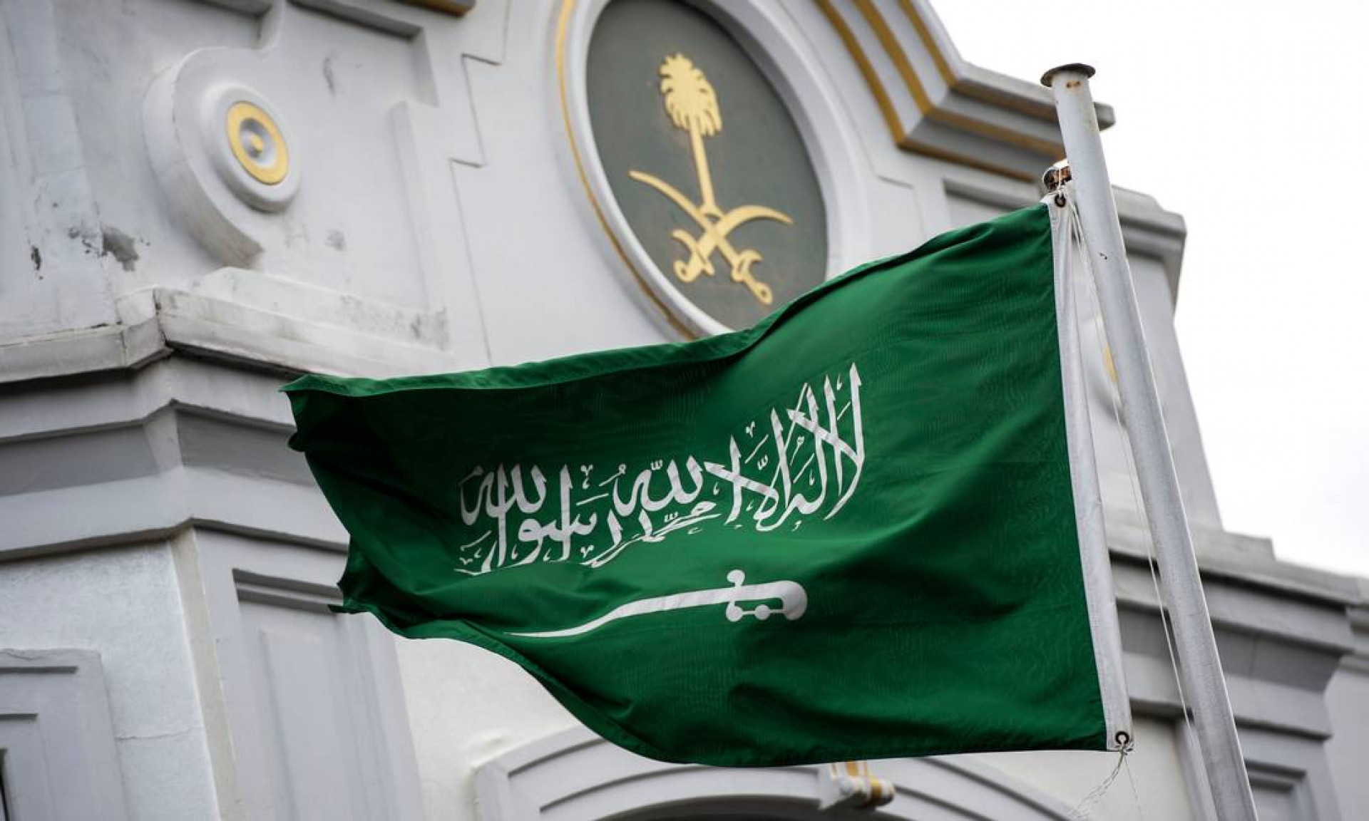 Helicóptero despenca causando 14 mortes na Arábia Saudita