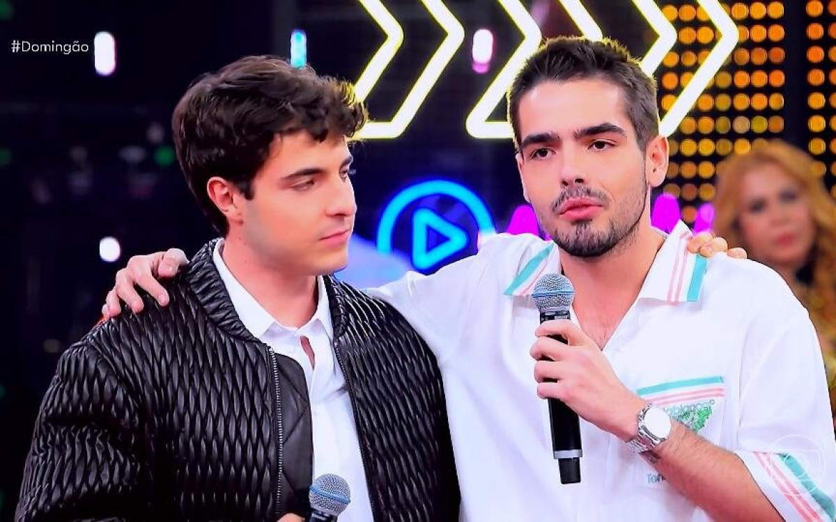 João Liberato e João Silva homenageam os pais - Reprodução