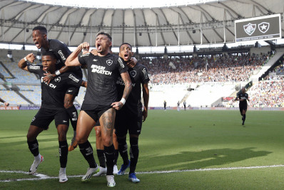 Botafogo tem melhor aproveitamento como mandante e visitante no Brasileirão