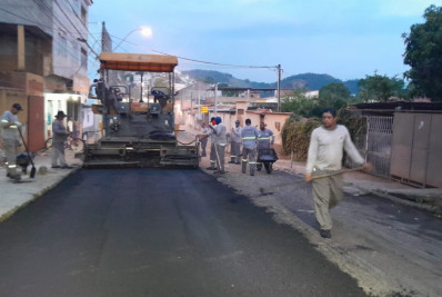 Ruas do Santo Agostinho recebem novo asfalto em parceria com Governo do Estado