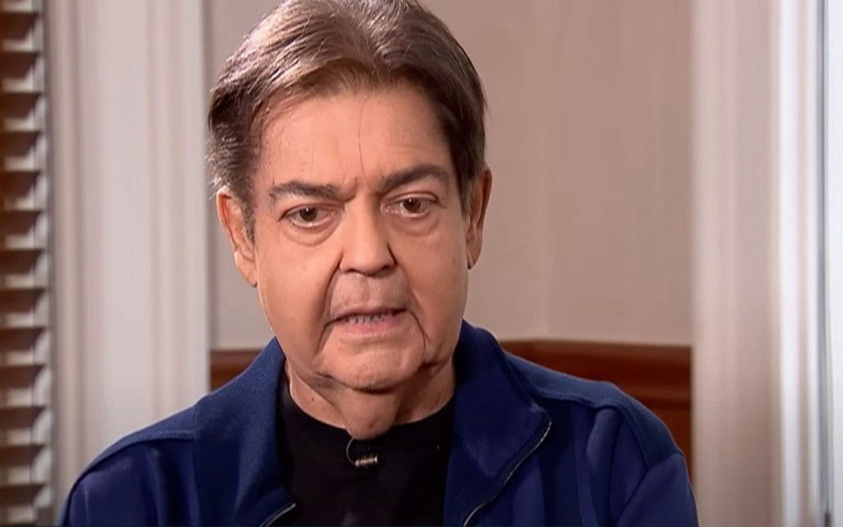 Faustão concede entrevista ao 'Domingo Espetacular' - Reprodução de vídeo / Record TV